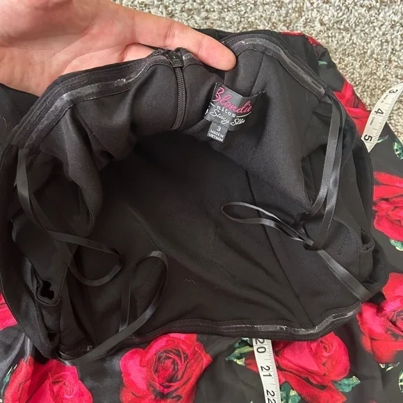 Blondie Nites Split Sleeve Printed Charmeuse Fit Flare Dress Formal Rose Vintage - Picture 7 of 10